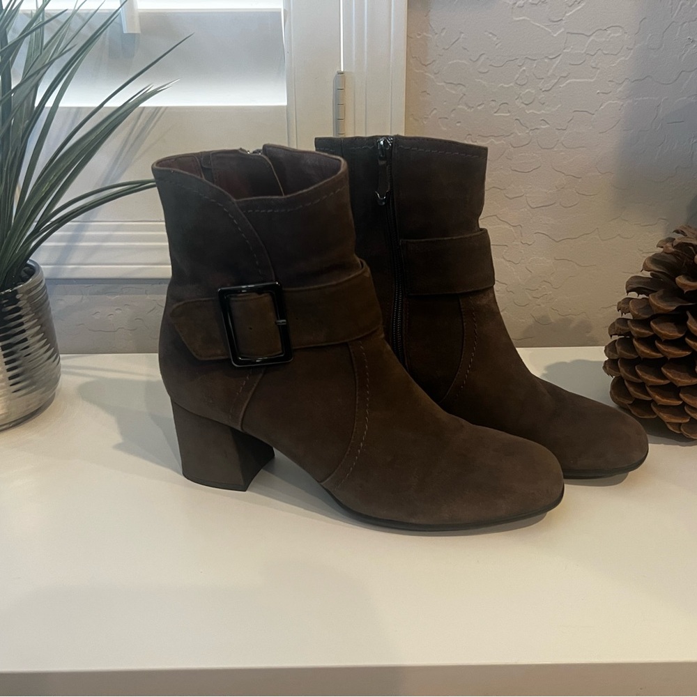 Earthies Dark Slate Ankle Boots Woman’s Size 11